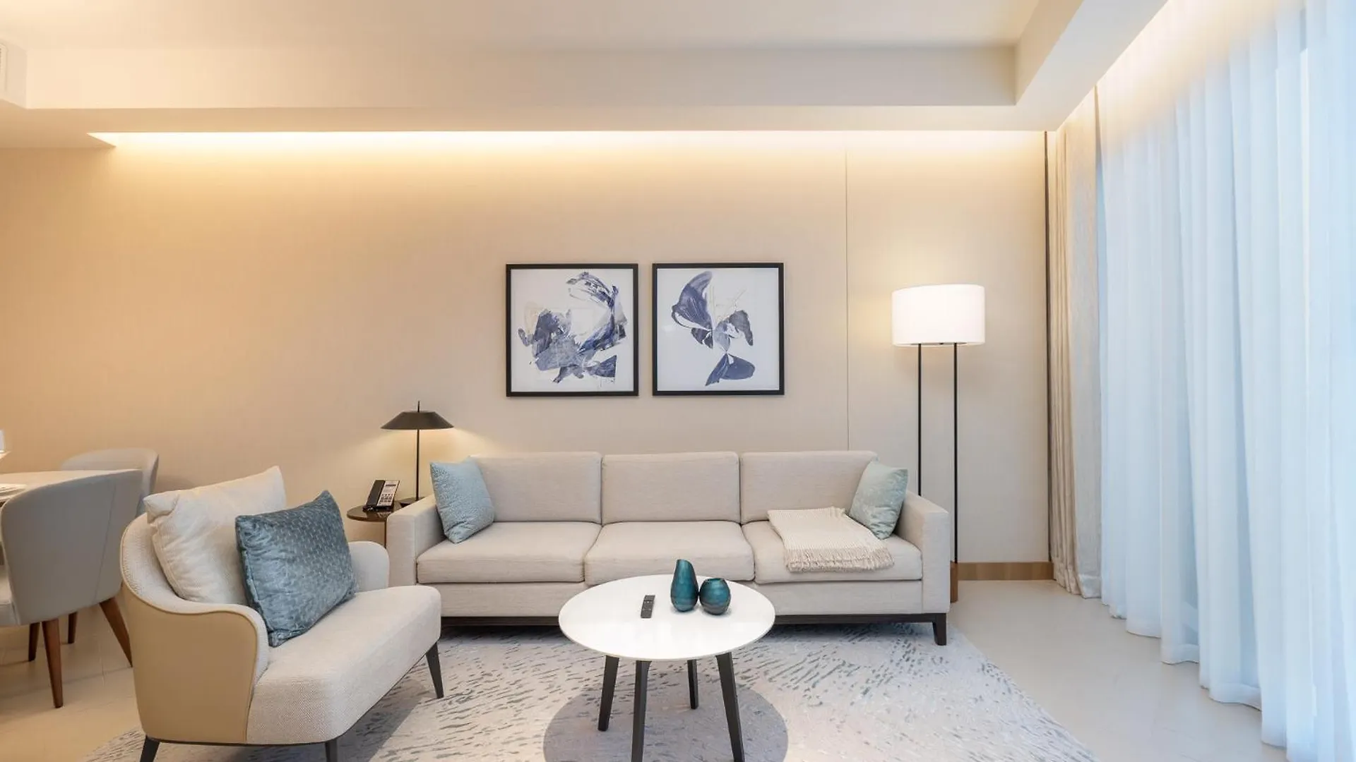 דובאי Spacious 3 Bedroom Apartment In Downtown With Burj Khalifa View