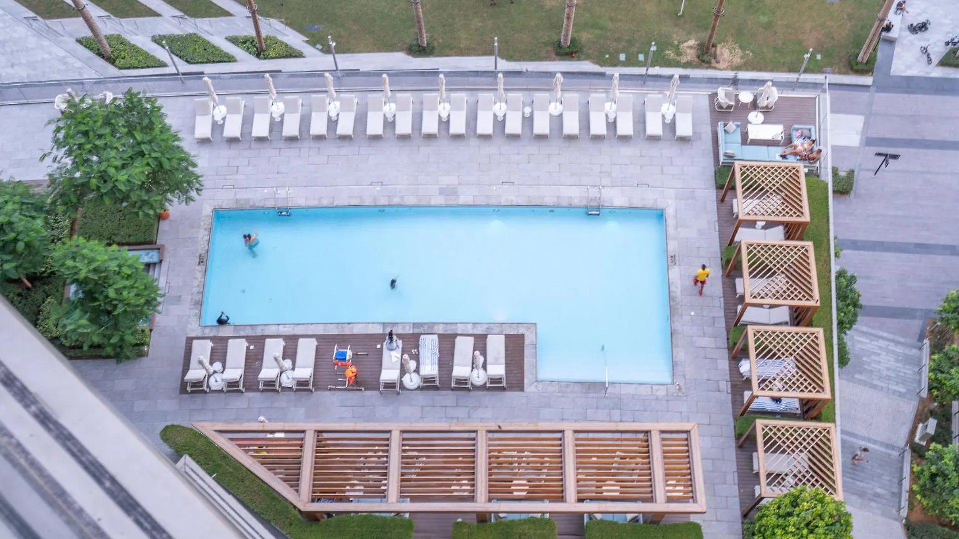 דובאי Spacious 3 Bedroom Apartment In Downtown With Burj Khalifa View 0*,