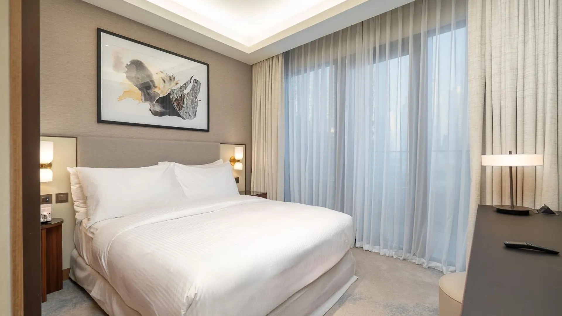 דובאי Spacious 3 Bedroom Apartment In Downtown With Burj Khalifa View איחוד האמירויות הערביות